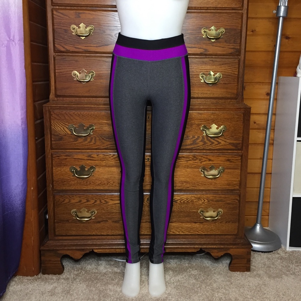 NWOT Xersion Performance Leggings